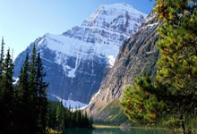 第10万辆新车交付！问界M9五座版开启交付