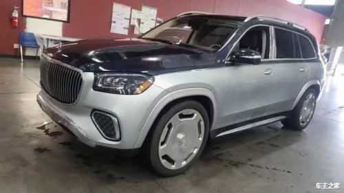 国内车市呈多元发展态势 高端纯电MPV成新增长点