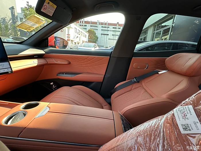 2024年华为乾��智驾使用报告出炉：用户超50万、行程破14亿