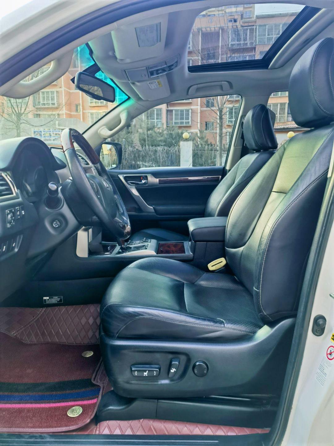 蔚来马麟：华为和理想带油箱、特斯拉和蔚来是纯电 不能放到一个榜单里