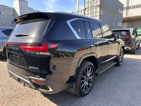 成都雷克萨斯LX欧规版提供试乘试驾 直降10万