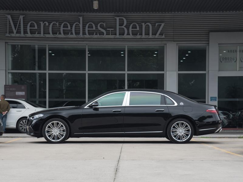 现已开启预订 将于9月26日上市 阿维塔07展车试驾车即将到店