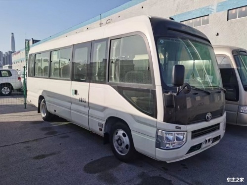 成都雷克萨斯GX美版售价107万起 欢迎到店试驾