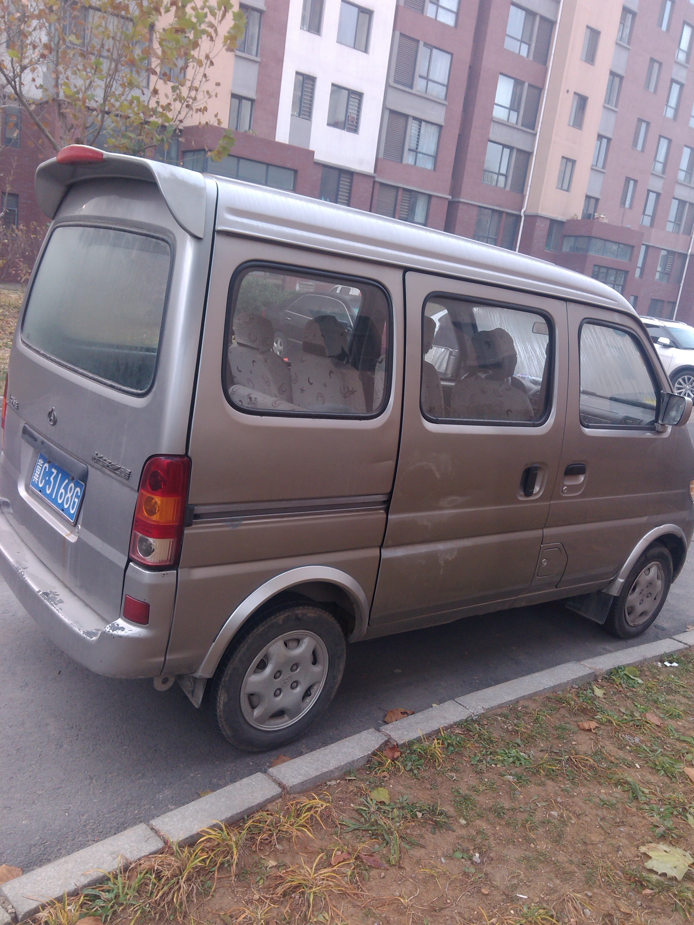 雷克萨斯LX600新报价质感提升威猛大气