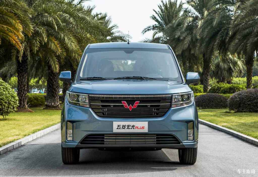 成都征服者墨版售价109万起