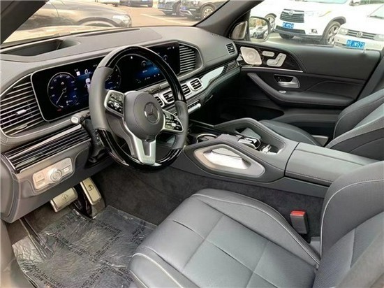 现购迈巴赫S级加版让利直降90万 欢迎上门试驾