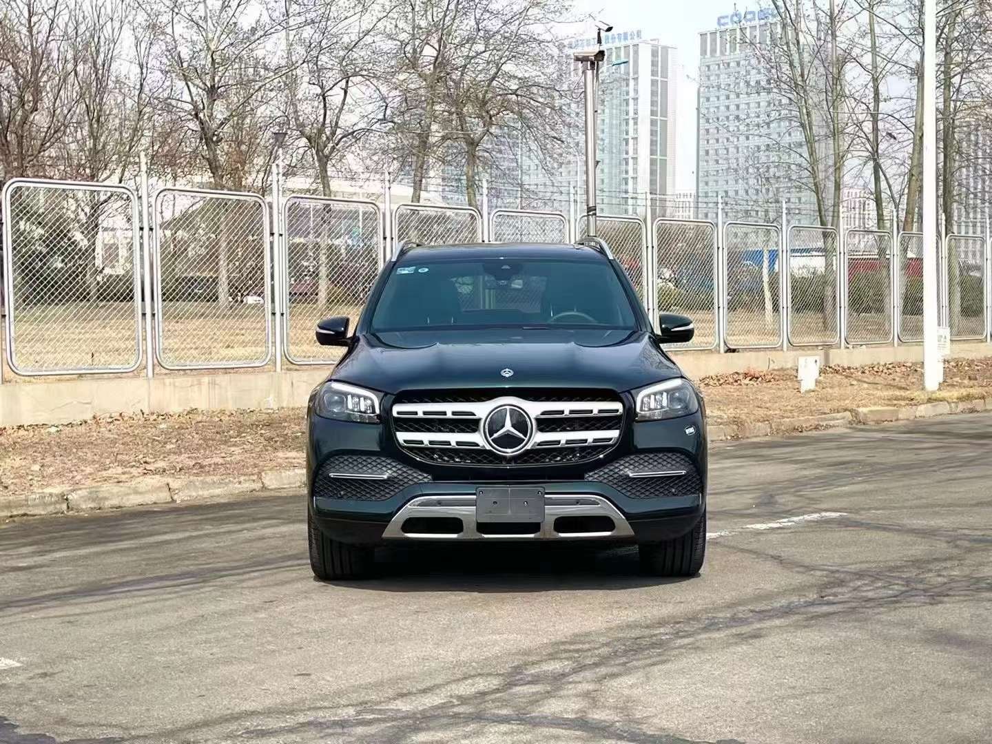 奔驰GLS加版新款最低报价106万起 直降20万