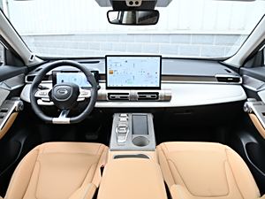 成都平行进口雷克萨斯LX美版价格最低159万起售 欢迎到店试驾