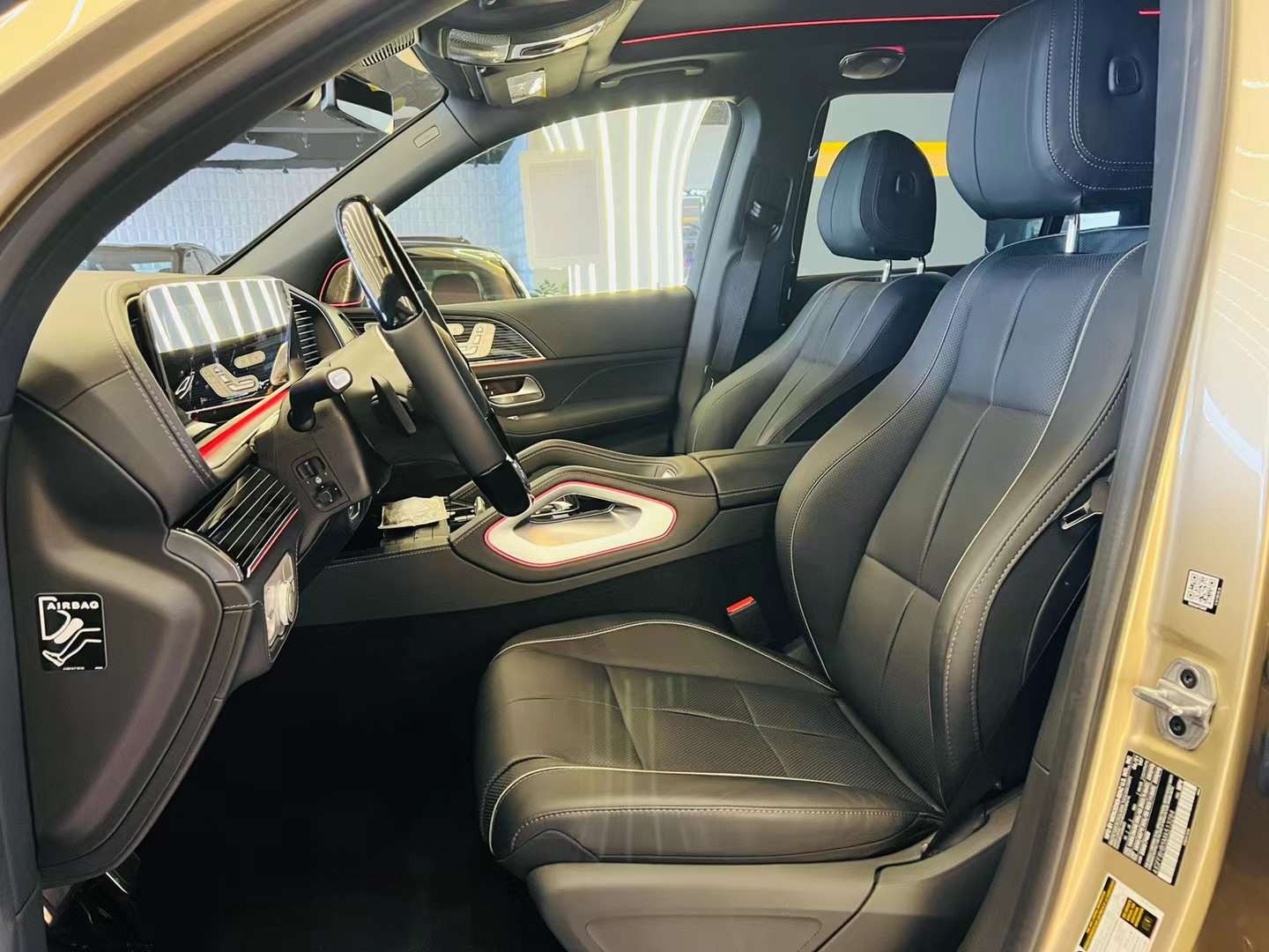 现购迈巴赫GLS级欧版享25万优惠 欢迎上门试驾