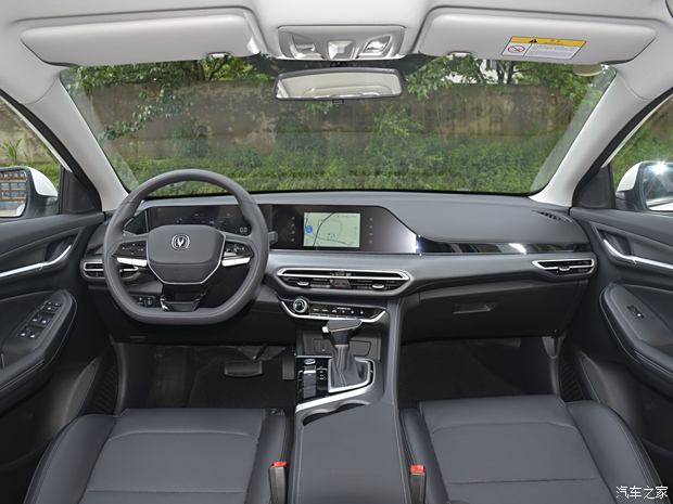 优惠价5.39万起 优惠1.9万+国补1.5万 长安逸动开启限时优惠