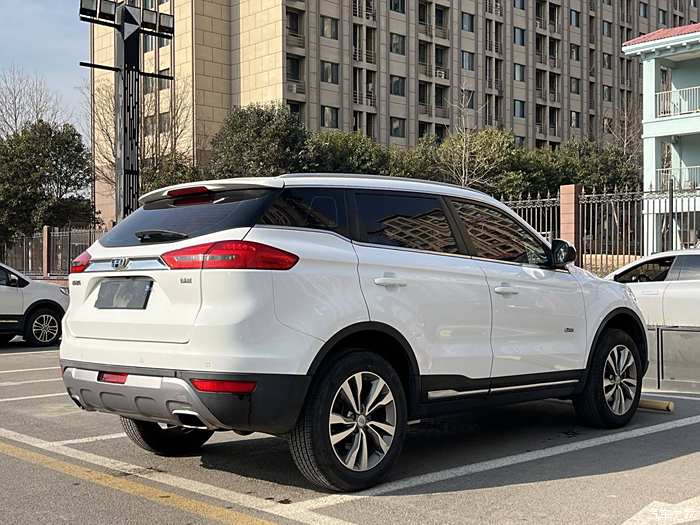 新年吉利价8.58万元起 吉利博越系列推以旧换新综合购车优惠