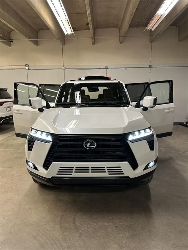 成都雷克萨斯GX加版最高降20万 最低仅售100万