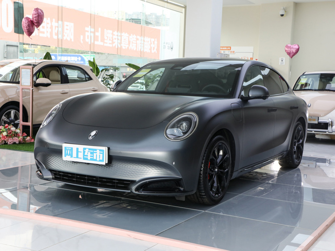 现购欧陆欧版享50万优惠 欢迎到店试驾