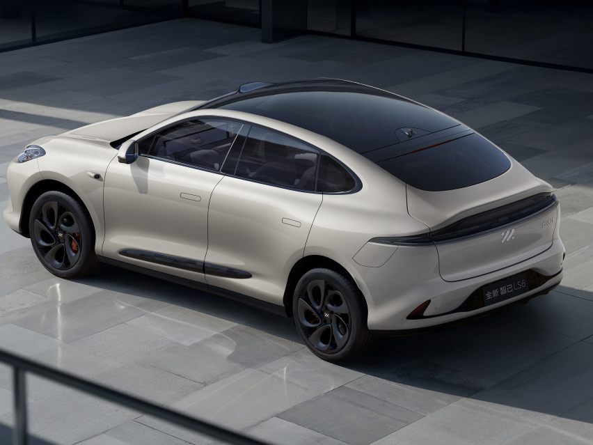 21.99万起！新款智己LS6剧院版上市：赠送无图城市NOA终身免费使用权