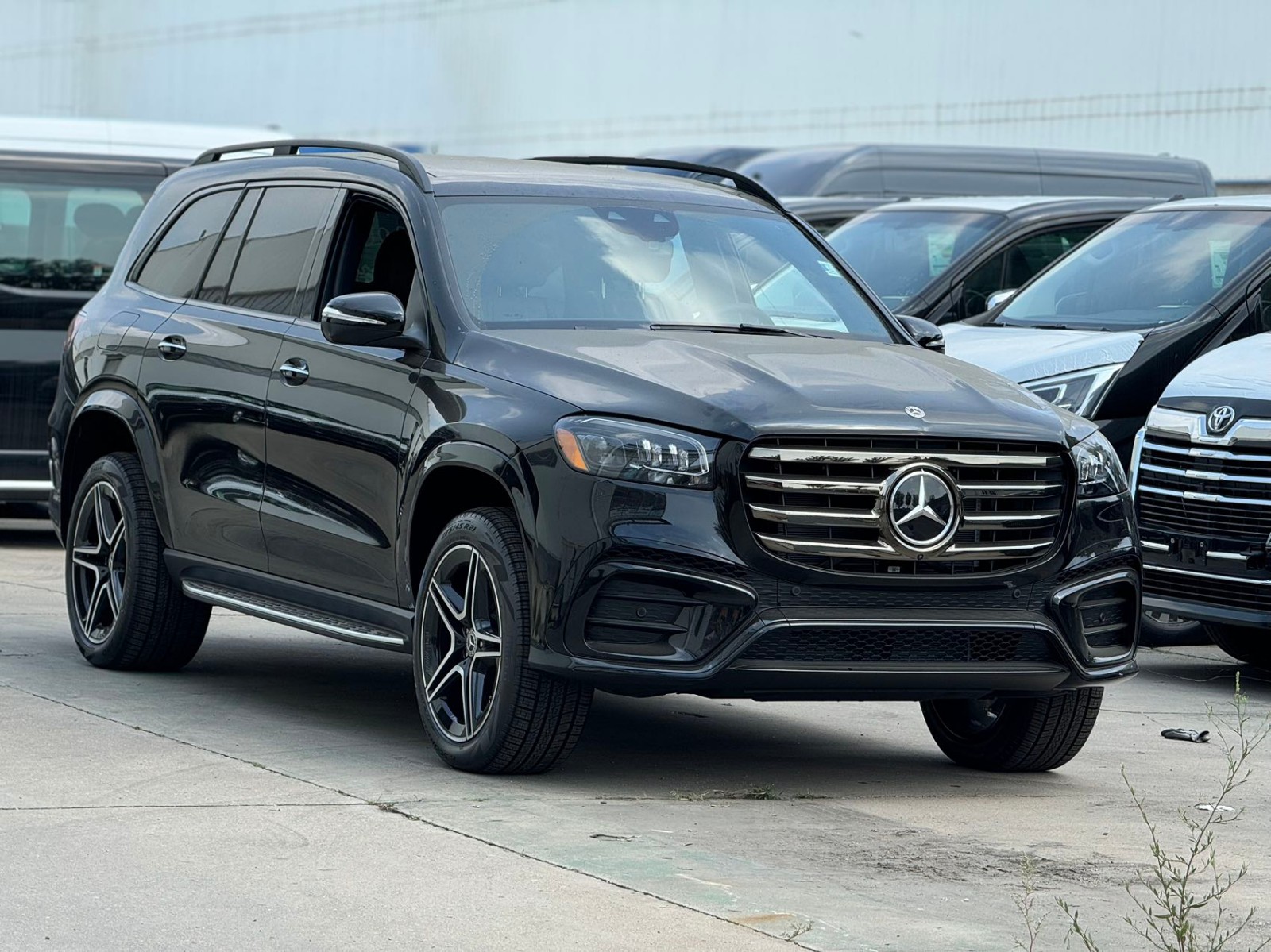 2025新款奔驰GLS加版优惠62万 售全国