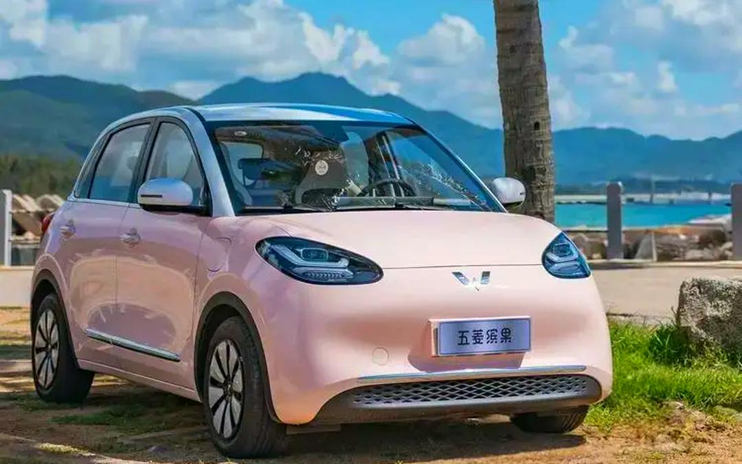 成都五菱缤果PLUS价格7.58万起 暂无优惠