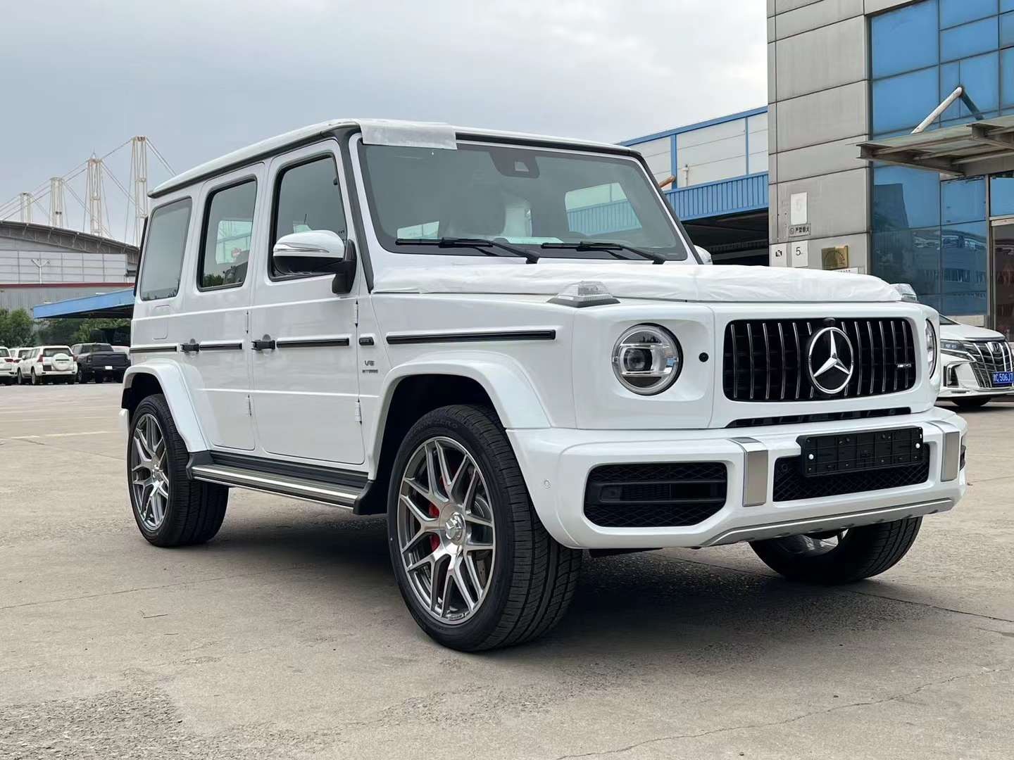 成都深蓝L07优惠2.20万 仅12.99万可入手