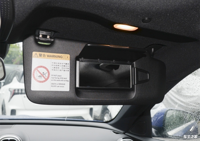 国内落地超700万！保时捷911 GT3 RS冠军致敬特别版发布