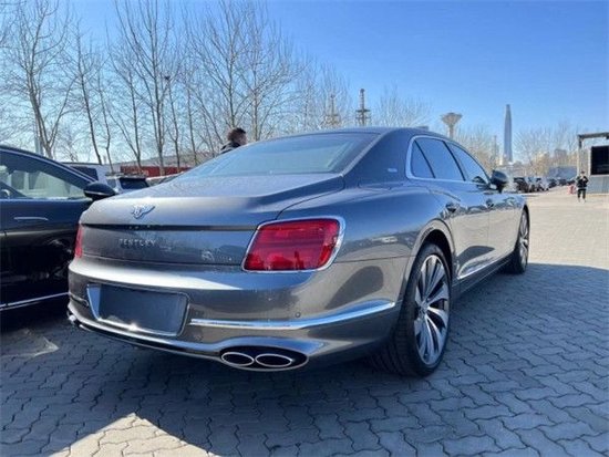 男子醉酒使用智驾开车睡觉获刑 法官解读：“智能驾驶”不影响酒驾定罪