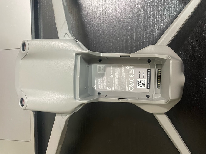 比亚迪“灵鸢”采用大疆Air 3S无人机 比普通版多了五大功能