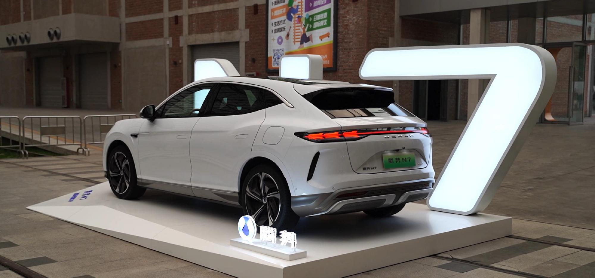 预计定位新能源5座SUV 有可能是“ES4”？名爵MG新车谍照发布