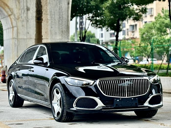 现购奔驰S级美版享30万优惠 仅125万可入手