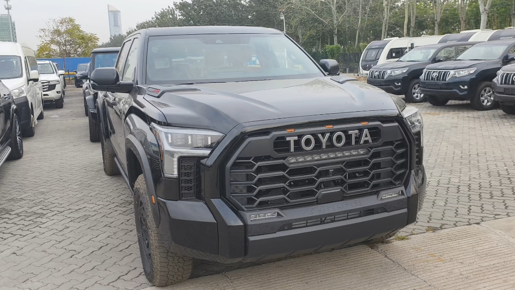 平行进口丰田海狮中东版最新报价36万起 欢迎前来试驾