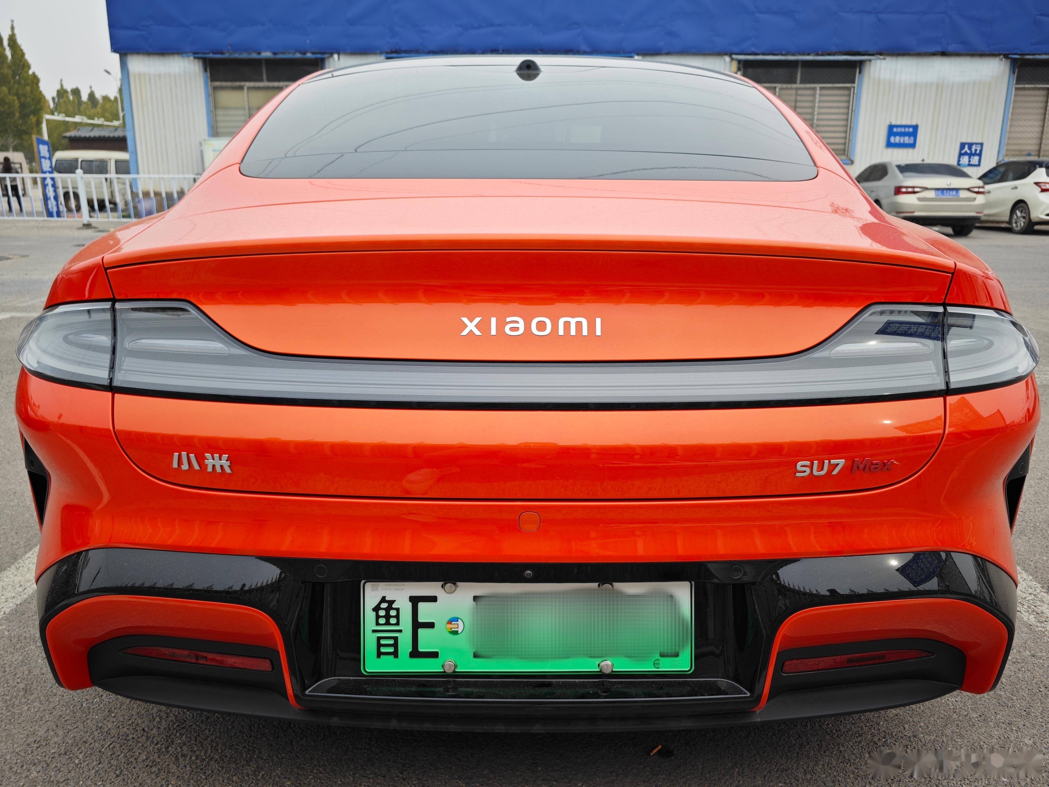 美国新车市场两极分化：豪华车销量攀升 中低端市场疲软