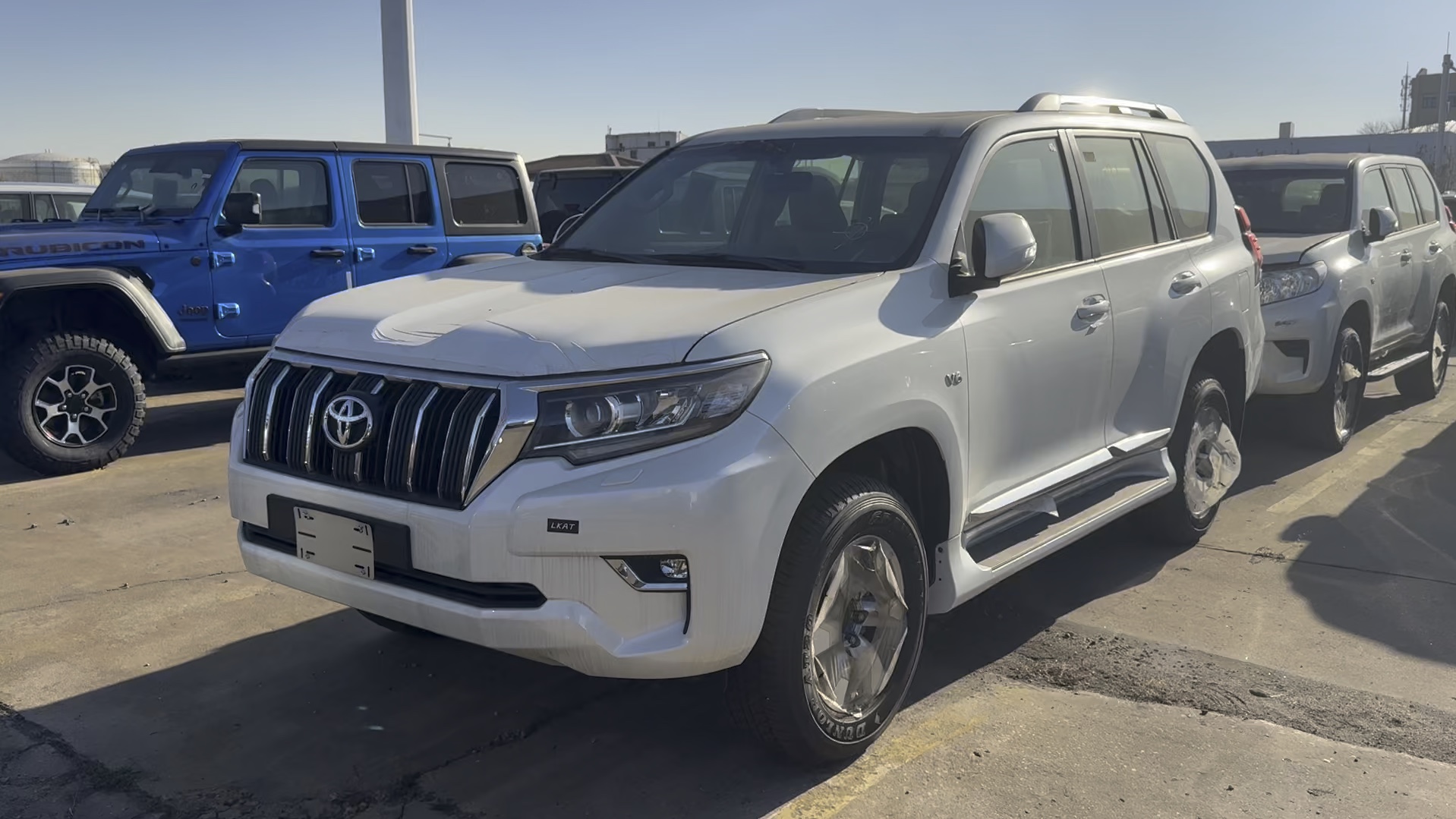 彻底解决三排SUV痛点！蔚来新旗舰乐道L90上市：26.58万起