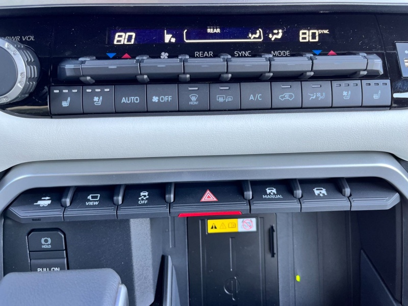 成都依维柯欧胜降0.40万 仅11.99万可入手