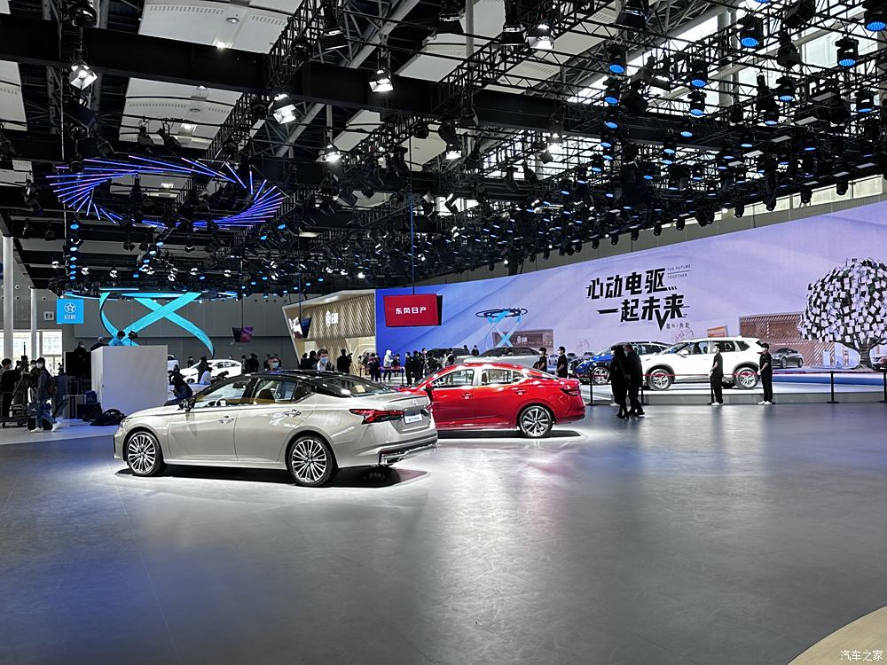 售15.98万起 2025款红旗H5正式上市