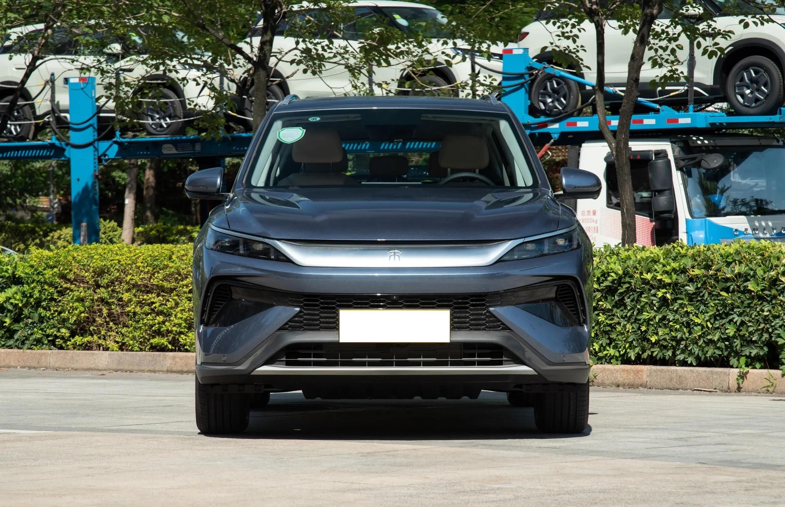 成都奔驰EQE售价47.80万起 暂无优惠