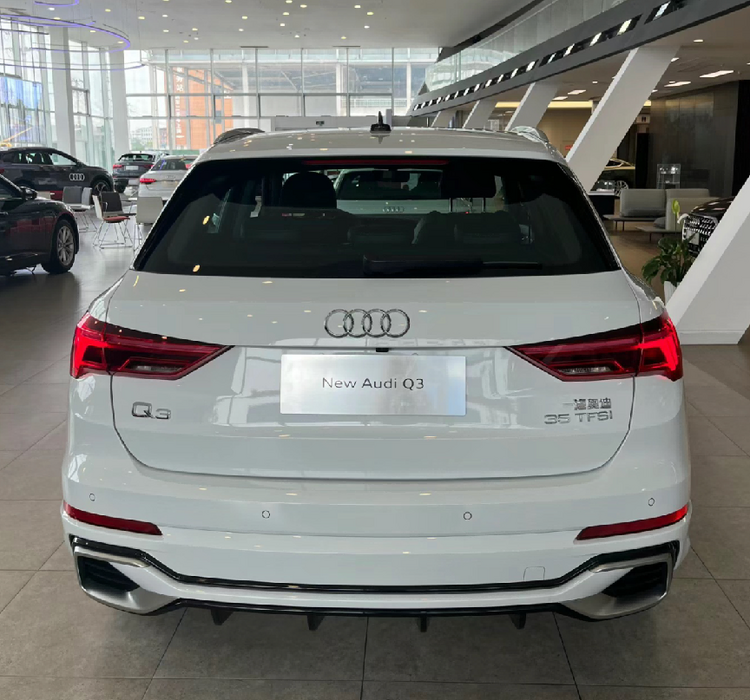 【国际快讯】Stellantis上半年净收入下降13%；丰田将首次在欧洲生产电动汽车；传雷诺采购总监成为CEO热门人选