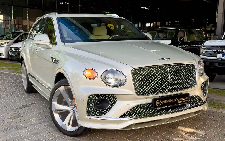 天津华夏安邦名车添越售价203万起 直降73万