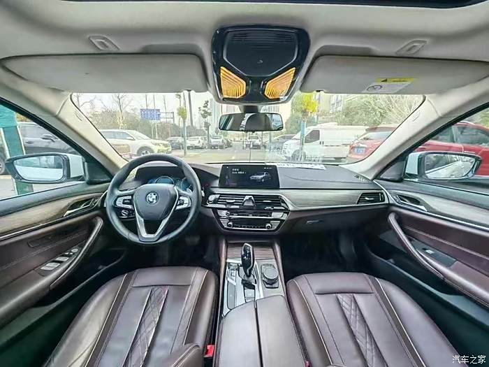 成都雷克萨斯GX加版平价销售100万起 欢迎到店试驾