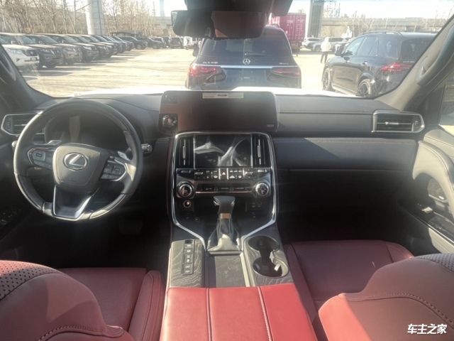 雷克萨斯LX欧规版降价促销中 购车让利20万元