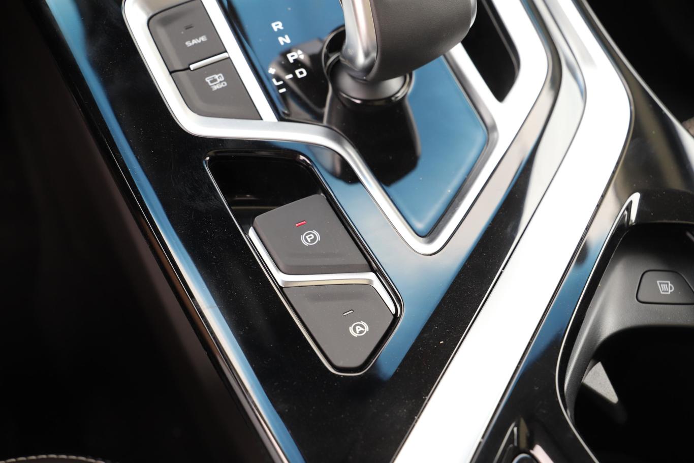 外媒：欧盟对中国电动汽车加税遭多方反对